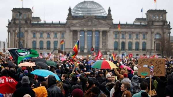 Germany: Thousands demonstrate against the far right in Berlin