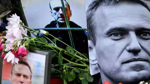 Navalny’s body given to his mother, his team says